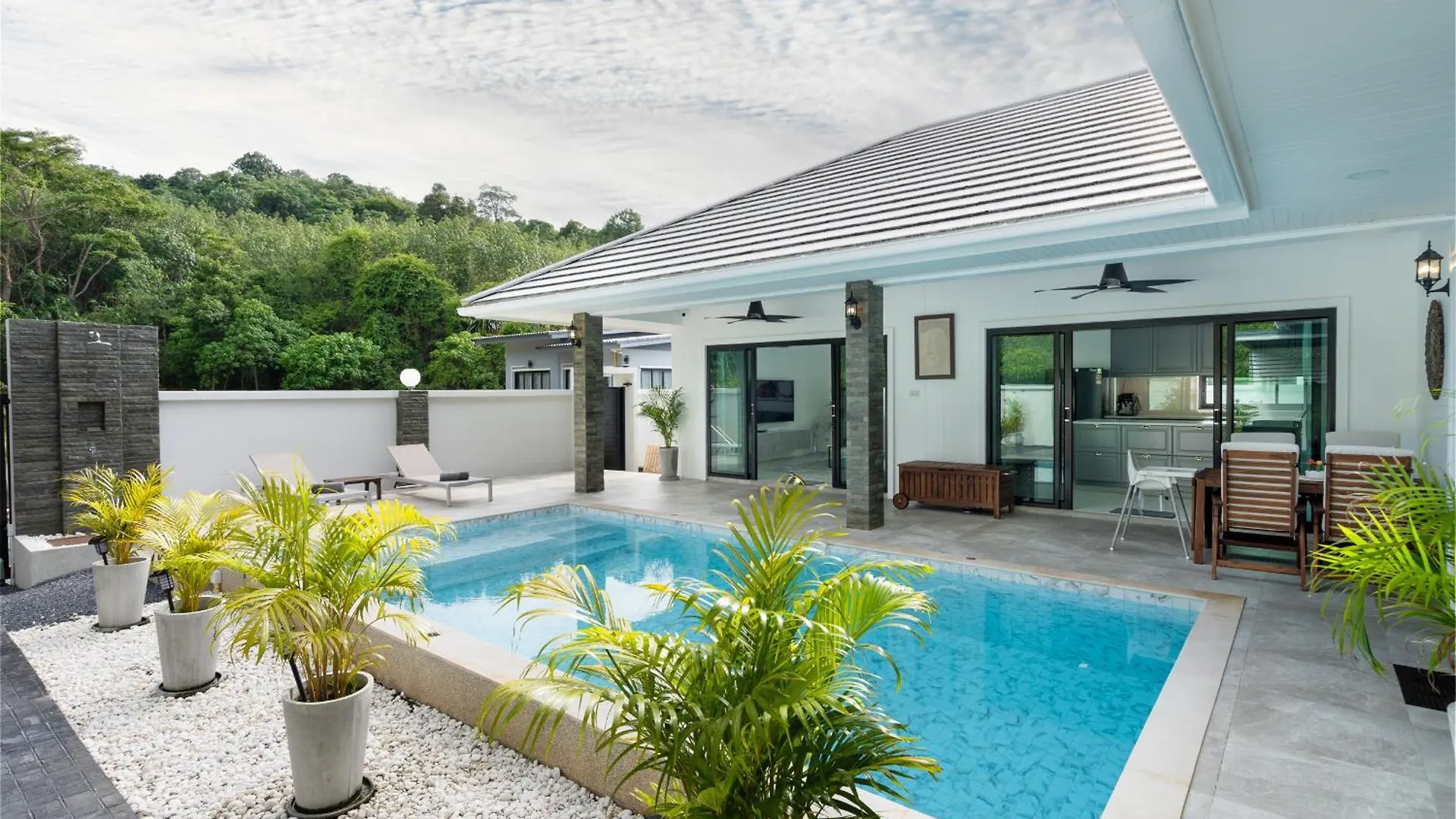 Mellies Home Ko Lanta Thailand