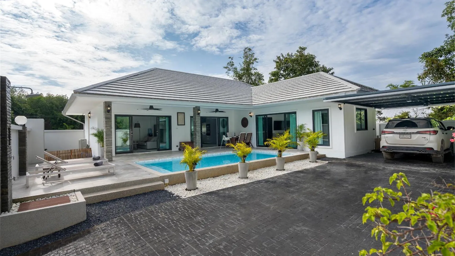 Mellies Home Ko Lanta